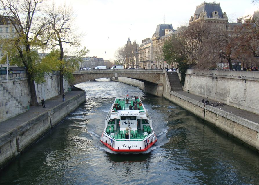 Batobus, River Seine, Paris France