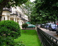Leafy Ave Bayswater London